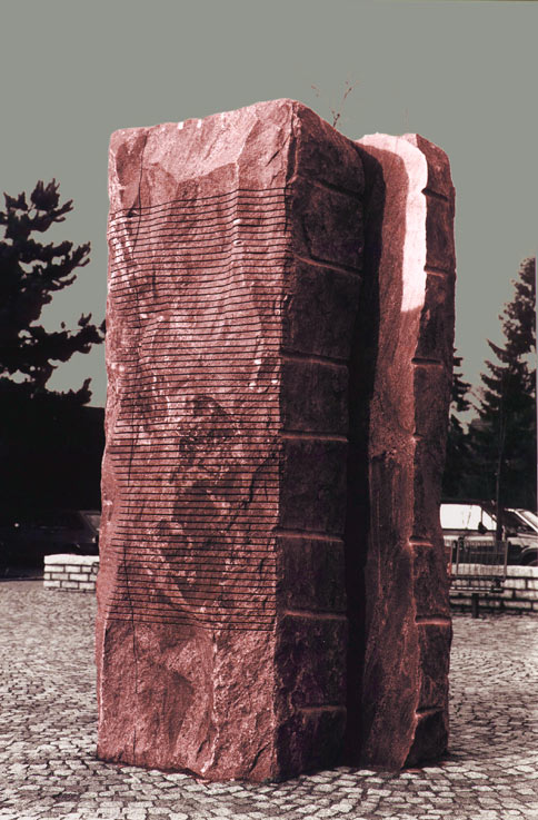 Es steht geschrieben, 1993, zweiteilig, roter indischer Granit